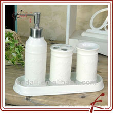 China Factory White Emboss Ceramic Porcelain Bathroom set Bathroom Accessory Set